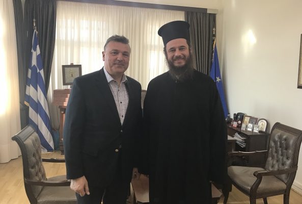 Ο ΒΗΣΣΑΡΙΩΝ ΚΑΡΑΛΑΣΚΟΣ ΝΕΟΣ ΠΡΩΤΟΣΥΓΚΕΛΟΣ ΣΤΗ ΜΗΤΡΟΠΟΛΗ ΕΛΑΣΣΩΝΟΣ