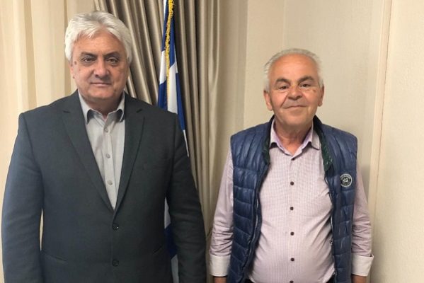 ΜΕ ΤΟΝ Κ. ΚΟΛΛΑΤΟ Ο ΓΙΩΡΓΟΣ ΕΞΑΡΧΟΣ ΣΤΙΣ ΕΚΛΟΓΕΣ