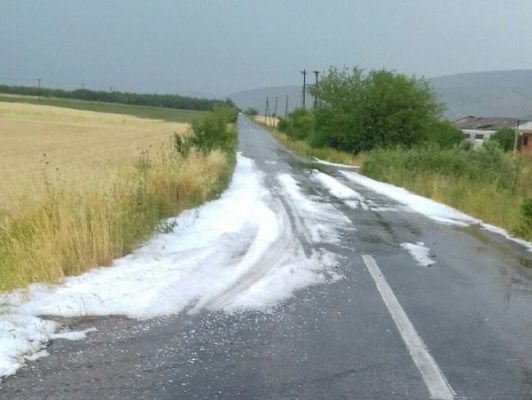 ΟΛΟΚΛΗΡΩΤΙΚΗ ΚΑΤΑΣΤΡΟΦΗ ΑΠΟ ΧΑΛΑΖΟΠΤΩΣΗ ΣΤΟ ΔΑΜΑΣΙ ΦΩΤΟ – ΒΙΝΤΕΟ)