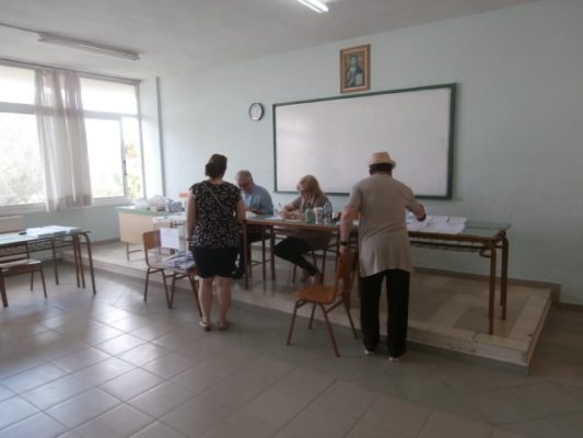 ΧΑΛΑΡΑ ΣΤΙΣ ΚΑΛΠΕΣ ΟΙ ΛΑΡΙΣΑΙΟΙ (ΦΩΤΟ)