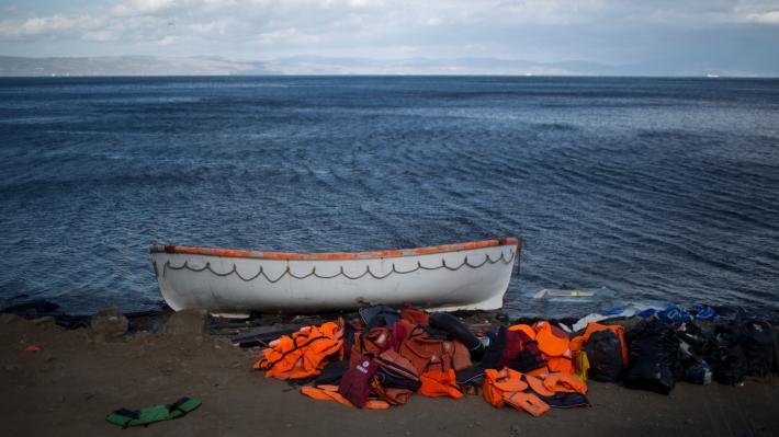 ΝΕΑ ΤΡΑΓΩΔΙΑ ΣΤΟ ΑΙΓΑΙΟ ΜΕ 7 ΝΕΚΡΟΥΣ ΜΕΤΑΝΑΣΤΕΣ ΚΑΙ ΠΡΟΣΦΥΓΕΣ