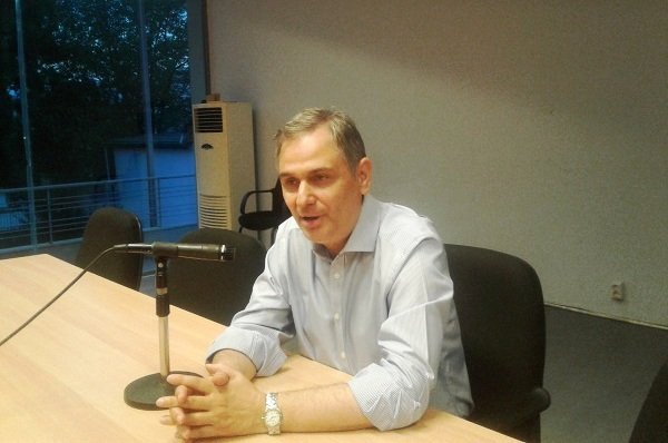 ΝΑ ΑΝΑΔΕΙΧΤΕΙ ΤΟ ΚΙΝΑΛ Ο ΙΣΧΥΡΟΣ ΕΚΦΡΑΣΤΗΣ ΤΩΝ ΔΥΝΑΜΕΩΝ ΤΗΣ ΚΕΝΤΡΟΑΡΙΣΤΕΡΑΣ