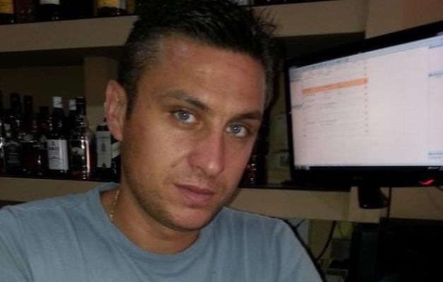 ΕΜΕΙΝΕ ΕΛΕΥΘΕΡΟΣ Ο ΑΡΧΗΓΟΣ ΤΟΥ ΑΜΠΕΛΩΝΙΑΚΟΥ ΔΗΜΗΤΡΗΣ ΑΛΕΞΑΝΔΡΗΣ