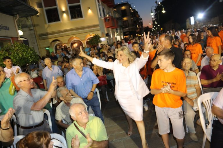 ΕΥΑΓΓΕΛΙΑ ΛΙΑΚΟΥΛΗ: ΚΑΤΣΑΜΕ ΚΑΤΩ ΑΠΟ ΤΗ ΜΠΑΡΑ ΑΚΟΜΗ ΚΙ ΑΝ ΤΟ ΚΟΡΜΙ ΔΕΝ ΑΝΤΕΧΕ ΤΟ ΒΑΡΟΣ…