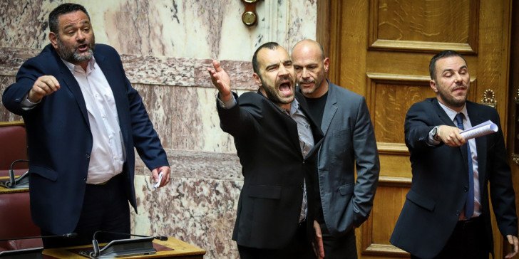 ΔΙΑΛΥΕΤΑΙ Η ΧΡΥΣΗ ΑΥΓΗ