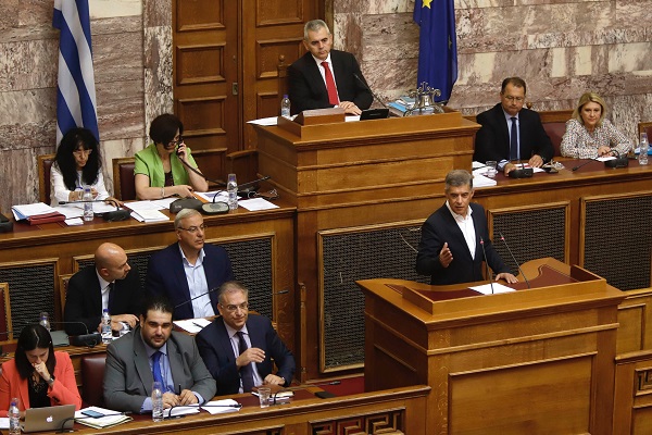 ΟΙ ΠΕΡΙΦΕΡΕΙΕΣ ΣΤΗΝ ΠΡΩΤΗ ΓΡΑΜΜΗ ΤΗΣ ΠΡΟΣΠΑΘΕΙΑΣ ΓΙΑ ΝΑ ΠΑΜΕ ΤΗΝ ΕΛΛΑΔΑ ΨΗΛΟΤΕΡΑ