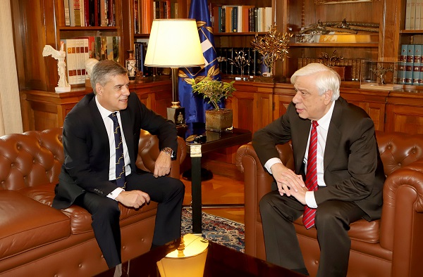 ΣΤΟΝ ΠΡΟΕΔΡΟ ΤΗΣ ΔΗΜΟΚΡΑΤΙΑΣ Ο Κ. ΑΓΟΡΑΣΤΟΣ