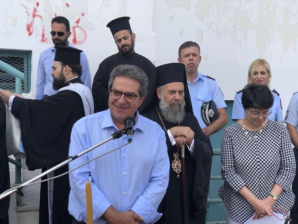 ΣΤΙΣ ΤΕΛΕΤΕΣ ΑΓΙΑΣΜΩΝ ΣΕ ΓΥΜΝΑΣΙΑ ΚΑΙ ΛΥΚΕΙΑ ΤΩΝ ΦΑΡΣΑΛΩΝ Ο ΜΑΚΗΣ ΕΣΚΙΟΓΛΟΥ