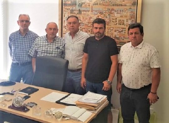 ΕΠΙΛΥΣΗ ΤΟΥ ΙΔΙΟΚΤΗΣΙΑΚΟΥ ΤΩΝ ΚΑΣΤΑΝΟΠΕΡΙΒΟΛΩΝ ΖΗΤΑ Ο ΧΡ. ΚΕΛΛΑΣ