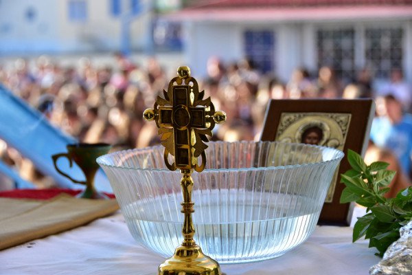 ΤΟ ΠΡΟΓΡΑΜΜΑ ΤΟΥ ΑΓΙΑΣΜΟΥ ΣΕ ΣΧΟΛΕΙΑ ΤΟΥ Ν. ΛΑΡΙΣΑΣ