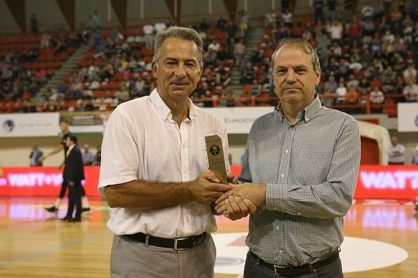 ΞΥΠΝΗΣΕ ΜΝΗΜΕΣ Η ΒΡΑΒΕΥΣΗ ΤΟΥ ΔΗΜΗΤΡΗ ΚΟΥΡΑΜΑ