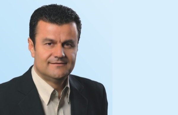 ΑΝΕΛΑΒΕ ΚΑΘΗΚΟΝΤΑ Ο ΑΝΤΙΠΕΡΙΦΕΡΕΙΑΡΧΗΣ ΛΑΡΙΣΑΣ ΧΡΗΣΤΟΣ ΚΑΛΟΜΠΑΤΣΙΟΣ