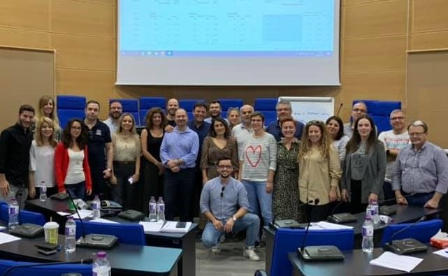 ΠΕΤΥΧΗΜΕΝΑ ΣΕΜΙΝΑΡΙΑ ΑΠΟ ΤΟΝ ΦΑΡΜΑΚΕΥΤΙΚΟ ΣΥΛΛΟΓΟ ΛΑΡΙΣΑΣ