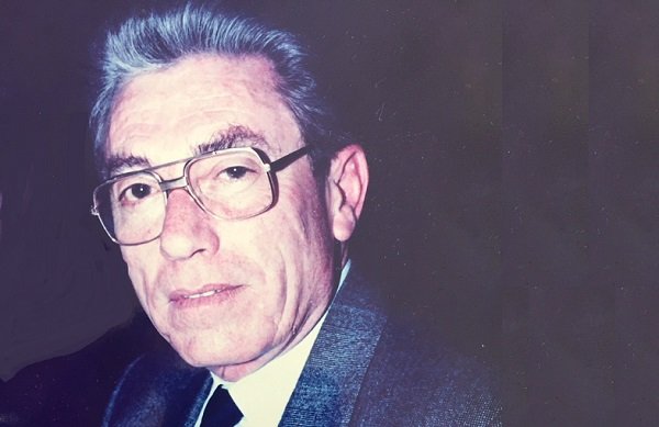 ΤΗΝ ΠΕΜΠΤΗ ΣΤΟΝ ΤΥΡΝΑΒΟ Η ΚΗΔΕΙΑ ΤΟΥ ΣΥΝΤΑΞΙΟΥΧΟΥ ΔΑΣΚΑΛΟΥ ΝΙΚΟΥ ΓΚΑΤΖΗΡΟΥΛΗ