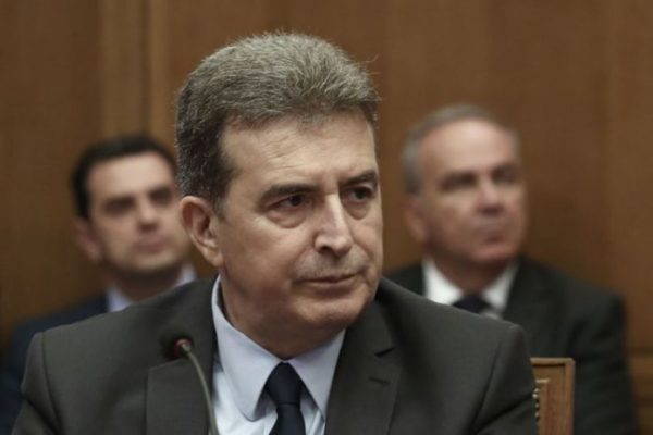 ΣΤΗ ΛΑΡΙΣΑ ΑΥΡΙΟ ΓΙΑ ΤΟ ΠΡΟΣΦΥΓΙΚΟ Ο Μ. ΧΡΥΣΟΧΟΙΔΗΣ