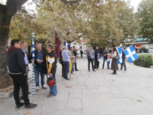 Η ΛΑΡΙΣΑ ΓΥΡΙΣΕ ΤΗΝ ΠΛΑΤΗ ΣΤΟΝ ΡΑΤΣΙΣΜΟ ΚΑΙ ΤΗΝ ΞΕΝΟΦΟΒΙΑ (ΦΩΤΟ)