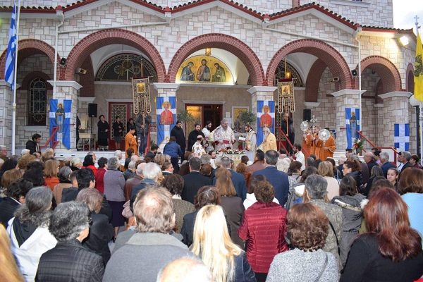 ΚΑΤΑΝΥΞΗ ΣΤΑ ΕΓΚΑΙΝΙΑ ΤΟΥ ΙΕΡΟΥ ΝΑΟΥ ΤΗΣ ΑΓ. ΠΑΡΑΣΚΕΥΗΣ ΣΤΗ ΛΑΡΙΣΑ