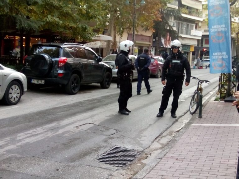 ΛΑΡΙΣΑ: ΝΕΑ ΕΠΕΜΒΑΣΗ ΤΗΣ ΑΣΤΥΝΟΜΙΑΣ ΣΤΗΝ “PALMARES” (ΦΩΤΟ)