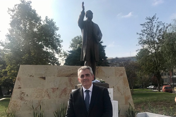 ΑΝΕΞΙΤΗΛΗ Η ΣΦΡΑΓΙΔΑ ΚΑΡΑΜΑΝΛΗ ΣΤΗ ΣΥΓΧΡΟΝΗ ΕΛΛΑΔΑ!