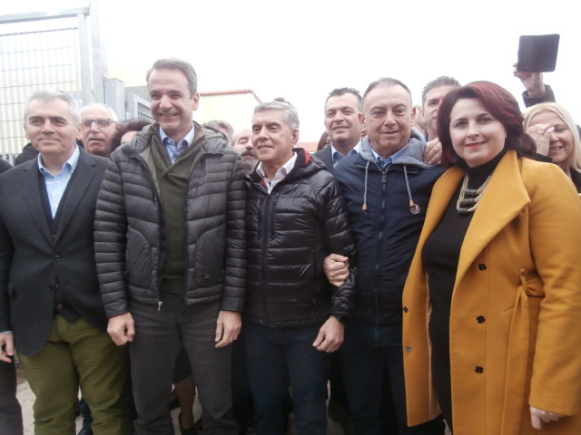 ΧΑΛΑΡΗ ΕΠΙΣΚΕΨΗ ΣΤΗ ΛΑΡΙΣΑ ΓΙΑ ΤΟΝ ΠΡΩΘΥΠΟΥΡΓΟ ΚΥΡΙΑΚΟ ΜΗΤΣΟΤΑΚΗ