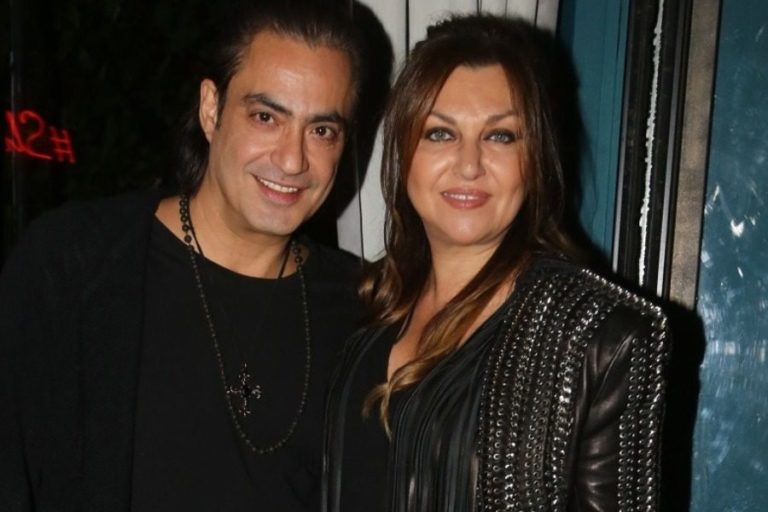 ΕΝΟΠΛΟΙ ΕΔΕΣΑΝ ΚΑΙ ΛΗΣΤΕΨΑΝ ΤΟ ΔΙΟΝΥΣΗ ΣΧΟΙΝΑ ΚΑΙ ΤΗΝ ΚΑΙΤΗ ΓΑΡΜΠΗ