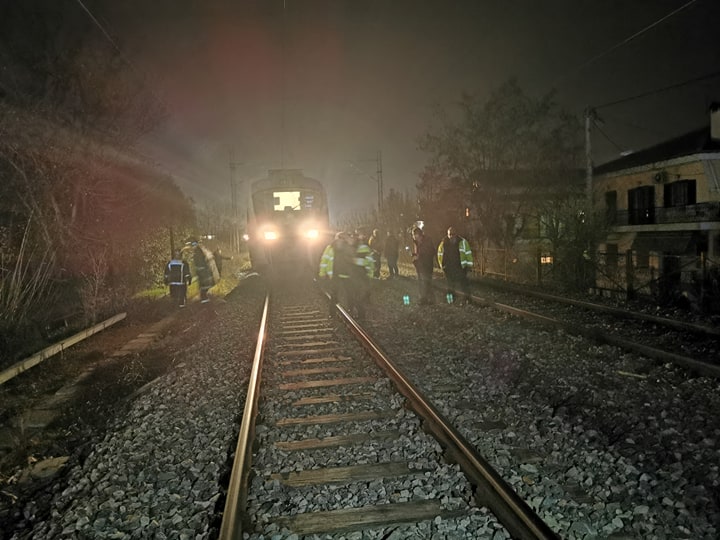 ΤΑΛΑΙΠΩΡΙΑ ΓΙΑ ΕΠΙΒΑΤΕΣ ΣΤΟ ΔΡΟΜΟΛΟΓΙΟ ΑΘΗΝΑ – ΛΑΡΙΣΑ – ΘΕΣΣΑΛΟΝΙΚΗ ΑΦΟΥ Η ΑΜΑΞΟΣΤΟΙΧΙΑ ΣΥΓΚΡΟΥΣΤΗΚΕ ΜΕ ΑΓΡΙΟΓΟΥΡΟΥΝΑ
