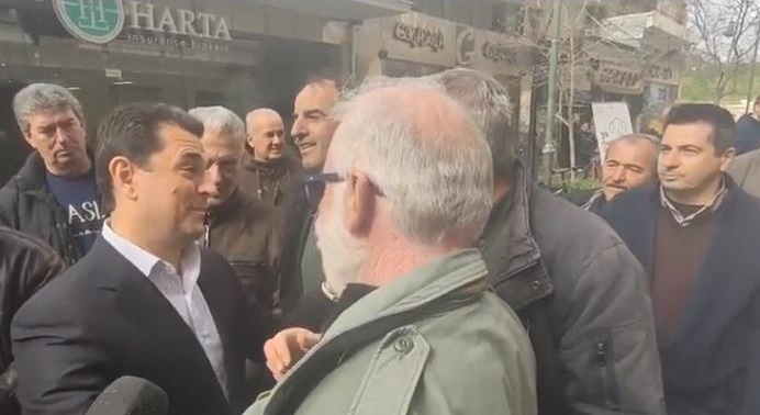 ΚΩΣΤΑΣ ΣΚΡΕΚΑΣ: ΠΡΟΤΕΡΑΙΟΤΗΤΑ ΤΗΣ ΚΥΒΕΡΝΗΣΗΣ Η ΣΤΗΡΙΞΗ ΤΟΥ ΕΛΛΗΝΑ ΑΓΡΟΤΗ