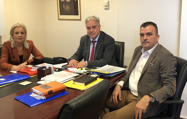 Ρ. ΚΑΡΑΛΑΡΙΩΤΟΥ: ΣΤΗΡΙΖΟΥΜΕ ΤΗ ΔΗΜΟΣΙΑ ΥΓΕΙΑ