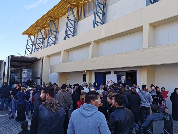 ΠΡΑΓΜΑΤΟΠΟΙΗΘΗΚΕ ΔΙΑΝΟΜΗ ΤΡΟΦΙΜΩΝ ΤΕΒΑ ΣΤΟ ΔΗΜΟ ΤΥΡΝΑΒΟΥ