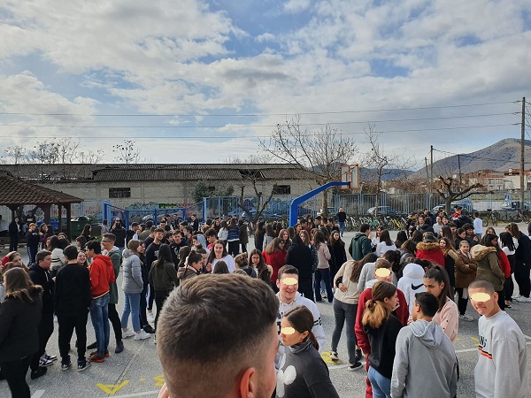 ΕΚΚΕΝΩΘΗΚΑΝ ΣΧΟΛΕΙΑ ΛΟΓΩ ΤΟΥ ΣΕΙΣΜΟΥ ΣΕ ΛΑΡΙΣΑ – ΤΥΡΝΑΒΟ