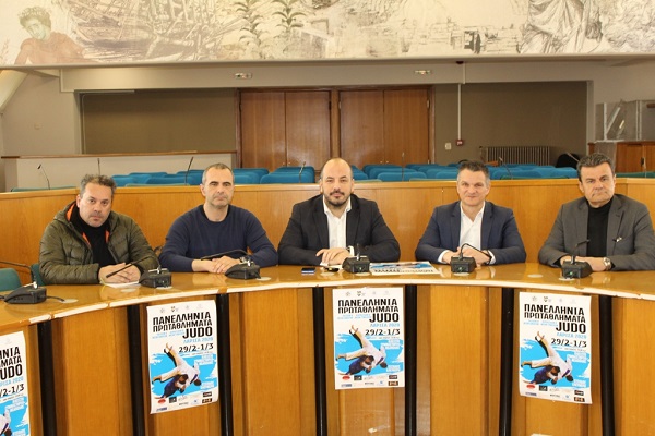 2.000 ΑΘΛΗΤΕΣ ΚΑΙ ΟΙ ΣΥΝΟΔΟΙ ΤΟΥΣ ΣΤΟ ΠΑΝΕΛΛΗΝΙΟ ΠΡΩΤΑΘΛΗΜΑ ΤΖΟΥΝΤΟ ΣΤΗ ΛΑΡΙΣΑ