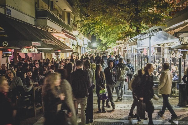 ΕΣΠΕΥΣΜΕΝΗ ΣΥΝΑΝΤΗΣΗ ΚΑΦΕΤΕΡΙΟΥΧΩΝ ΜΕ ΤΟΝ ΔΗΜΑΡΧΟ ΛΑΡΙΣΑΙΩΝ