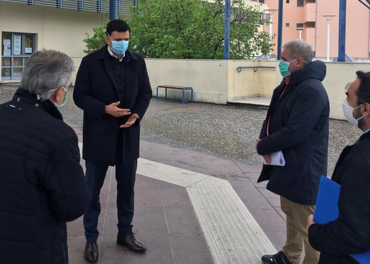 ΕΠΙΣΚΕΨΗ-ΑΣΤΡΑΠΗ ΤΟΥ ΥΠΟΥΡΓΟΥ ΥΓΕΙΑΣ Β. ΚΙΚΙΛΙΑ ΣΤΗ ΛΑΡΙΣΑ
