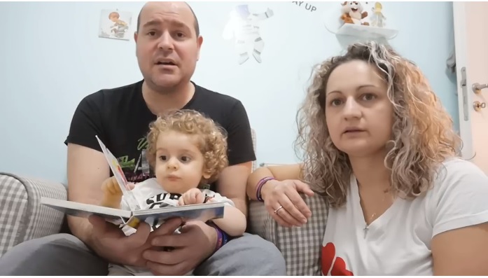 ΕΠΕΣΤΡΕΨΕ ΝΙΚΗΤΗΣ ΚΑΙ ΜΕΝΕΙ ΣΤΟ ΣΠΙΤΙ Ο ΠΑΝΑΓΙΩΤΗΣ – ΡΑΦΑΗΛ