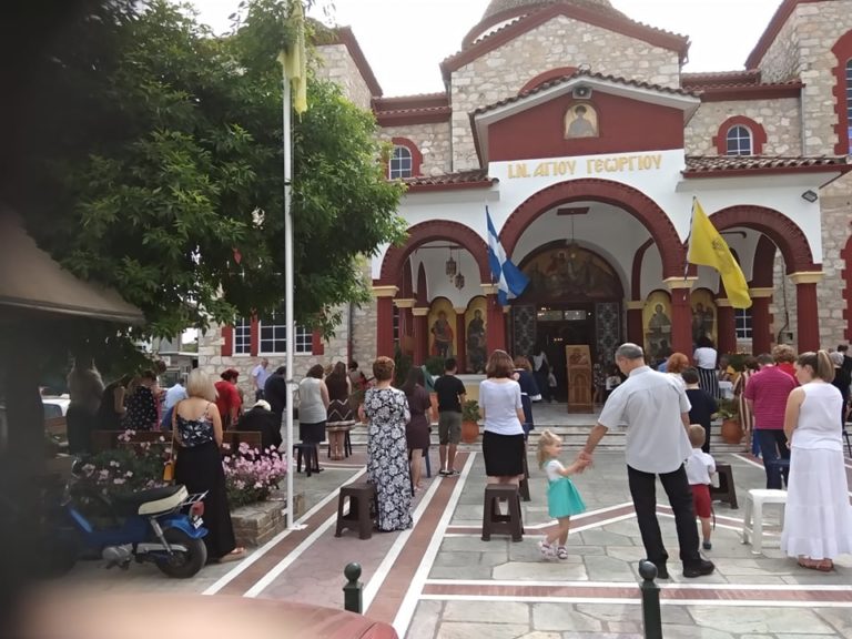ΤΗΡΩΝΤΑΣ ΤΑ ΜΕΤΡΑ ΕΚΚΛΗΣΙΑΣΤΗΚΑΝ ΟΙ ΠΙΣΤΟΙ ΣΕ ΛΑΡΙΣΑ, ΤΥΡΝΑΒΟ, ΑΜΠΕΛΩΝΑ