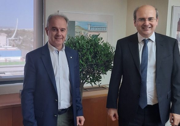 ΣΥΖΗΤΗΣΑΝ ΓΙΑ ΑΥΘΑΙΡΕΤΑ ΚΑΙ ΤΙΜΟΛΟΓΙΑ ΤΟΥ ΝΕΡΟΥ