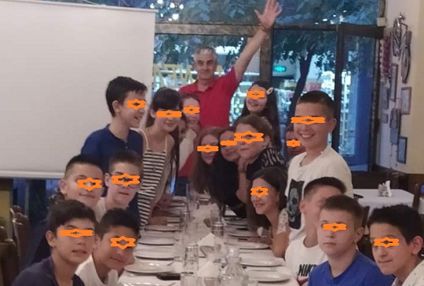 ΑΠΟΧΑΙΡΕΤΩ ΤΟ ΟΜΟΡΦΟ ΣΧΟΛΕΙΟ ΜΟΥ!!!