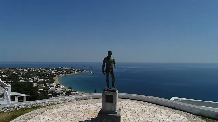 “WE LOVE GREECE” ΑΠΟ ΤΟΝ ΛΑΡΙΣΑΙΟ ΚΙΝΗΜΑΤΟΓΡΑΦΙΣΤΗ ΝΙΚΟ ΜΑΥΡΟΠΟΥΛΟ