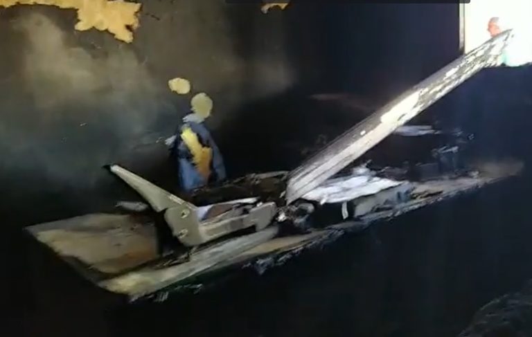 ΣΤΙΣ ΦΛΟΓΕΣ ΤΟ ΚΤΙΡΙΟ ΤΗΣ ΠΕΡΙΦΕΡΕΙΑΣ ΣΤΟ ΒΟΛΟ