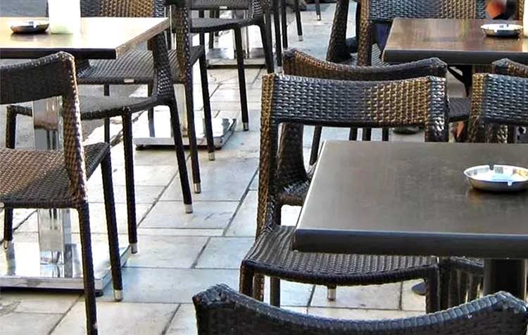 ΠΑΡΑΤΑΣΗ ΠΕΡΙΟΡΙΣΤΙΚΩΝ ΜΕΤΡΩΝ ΓΙΑ ΚΑΤΑΣΤΗΜΑΤΑ ΥΓΕΙΟΝΟΜΙΚΟΥ ΕΝΔΙΑΦΕΡΟΝΤΟΣ ΚΑΙ ΕΚΔΗΛΩΣΕΙΣ ΣΤΗΝ Π.Ε. ΛΑΡΙΣΑΣ