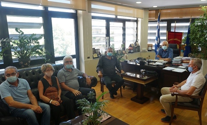 ΣΥΝΑΝΤΗΣΗ ΜΕ ΤΟΝ ΔΗΜΑΡΧΟ ΛΑΡΙΣΑΙΩΝ ΕΙΧΑΝ ΣΤΕΛΕΧΗ ΤΟΥ ΣΥΡΙΖΑ – ΠΡΟΟΔΕΥΤΙΚΗ ΣΥΜΜΑΧΙΑ ΛΑΡΙΣΑΣ