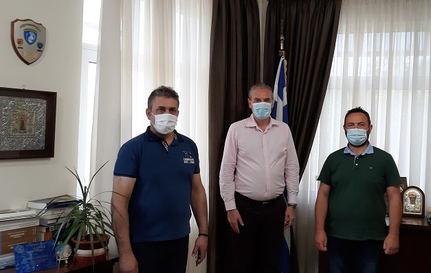 ΜΕ ΤΟ ΝΕΟ Δ.Σ. ΤΟΥ «ΟΙΚΟΝΟΜΟΥ ΤΣΑΡΙΤΣΑΝΗΣ» ΣΥΝΑΝΤΗΘΗΚΕ Ο ΔΗΜΑΡΧΟΣ ΕΛΑΣΣΟΝΑΣ
