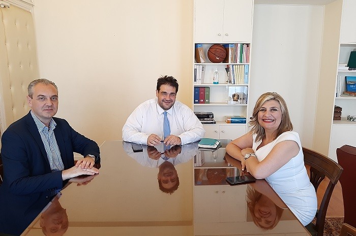 ΕΚΤΑΚΤΗ ΕΠΙΧΟΡΗΓΗΣΗ ΣΤΟ ΔΗΜΟ ΕΛΑΣΣΟΝΑΣ ΑΠΟ ΤΟ ΥΠΕΣ ΓΙΑ ΑΠΟΚΑΤΑΣΤΑΣΗ ΑΓΡΟΤΙΚΗΣ ΟΔΟΠΟΙΙΑΣ