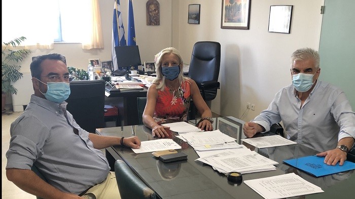 ΡΕΝΑ ΚΑΡΑΛΑΡΙΩΤΟΥ: ΈΝΑ ΜΕΓΑΛΟ «ΕΥΧΑΡΙΣΤΩ» ΣΤΟΥΣ ΓΙΑΤΡΟΥΣ ΚΑΙ ΤΟ ΝΟΣΗΛΕΥΤΙΚΟ ΠΡΟΣΩΠΙΚΟ