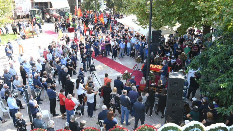 ΕΝΤΟΝΗ Η ΤΥΡΝΑΒΙΤΙΚΗ ΠΑΡΟΥΣΙΑ ΣΤΟ ΥΣΤΑΤΟ ΧΑΙΡΕ ΣΤΟΝ ΒΑΓΓΕΛΗ ΜΠΟΥΤΑ