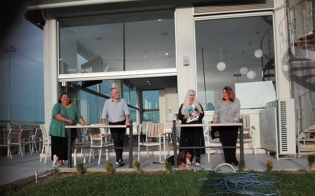 ΠΑΡΟΥΣΙΑΣΤΗΚΕ ΤΟ ΒΙΒΛΙΟ ΤΗΣ Ε. ΜΠΑΡΜΠΑΛΙΟΥ «ΣΚΟΥΜΠΥ ΚΑΙ… ΚΟΝΤΥΛΩ»
