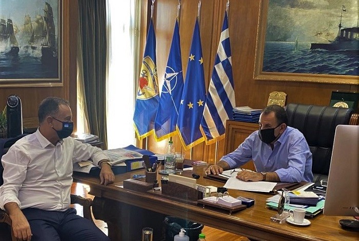 ΕΡΧΟΝΤΑΙ ΠΡΟΣΛΗΨΕΙΣ ΣΤΙΣ ΕΝΟΠΛΕΣ ΔΥΝΑΜΕΙΣ