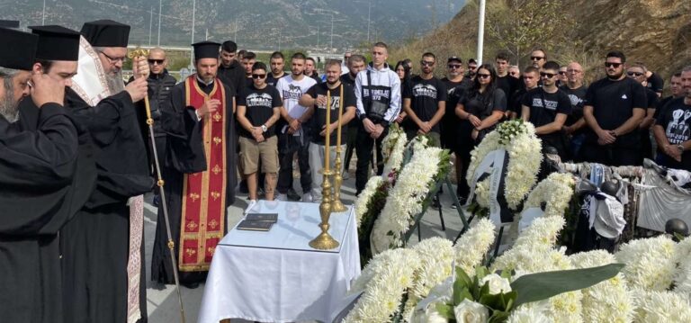ΤΡΙΣΑΓΙΟ ΣΤΑ ΤΕΜΠΗ ΓΙΑ ΤΟΥΣ ΑΔΙΚΟΧΑΜΕΝΟΥΣ ΟΠΑΔΟΥΣ ΤΟΥ ΠΑΟΚ ΤΕΛΕΣΕ Ο ΜΗΤΡΟΠΟΛΙΤΗΣ ΛΑΡΙΣΑΣ ΚΑΙ ΤΥΡΝΑΒΟΥ