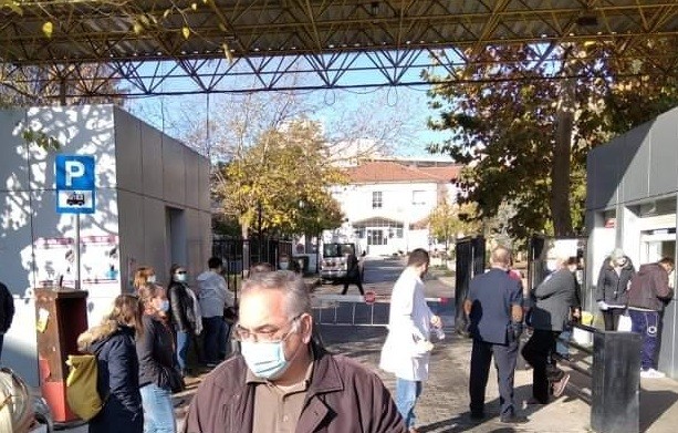 ΣΤΗΝ ΠΡΩΤΗ ΓΡΑΜΜΗ Ο Γ. ΛΑΜΠΡΟΥΛΗΣ