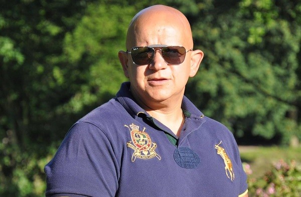 ΘΛΙΨΗ: Ο ΚΟΡΩΝΟΪΟΣ ΝΙΚΗΣΕ ΤΟΝ 49ΧΡΟΝΟ ΛΑΡΙΣΑΙΟ ΜΑΙΕΥΤΗΡΑ – ΓΥΝΑΙΚΟΛΟΓΟ ΝΕΚΤΑΡΙΟ ΧΑΛΒΑΝΤΖΑ